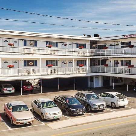 Nautical Motel Хамптън Екстериор снимка